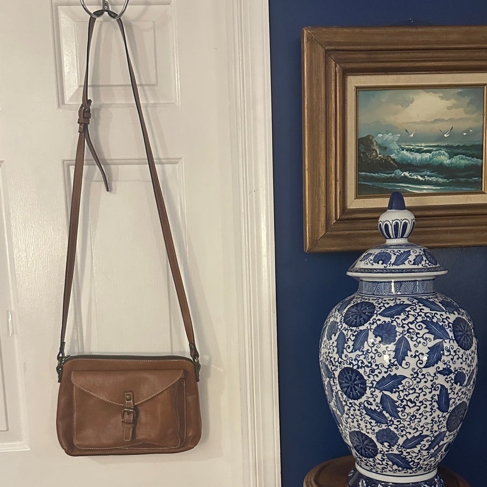 Women’s Patricia Nash Avellino Brown Leather Crossbody Purse